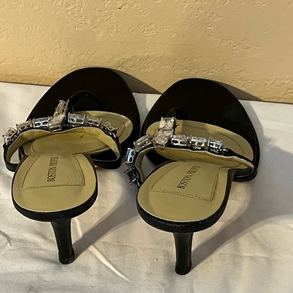 Sandals - Picture 3 of 4